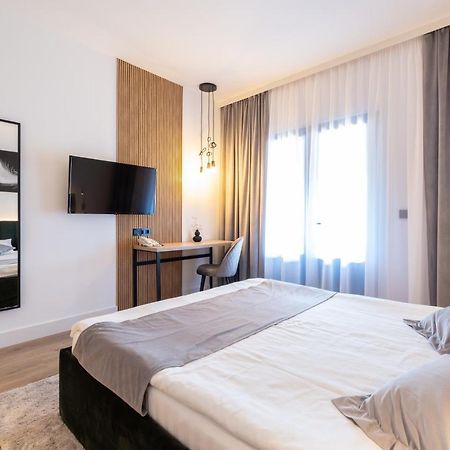 Pensiunea Casa Georgia Comanesti  Dış mekan fotoğraf